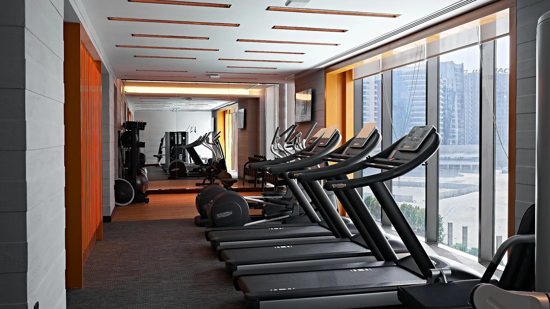 Revier Hotel - Dubai