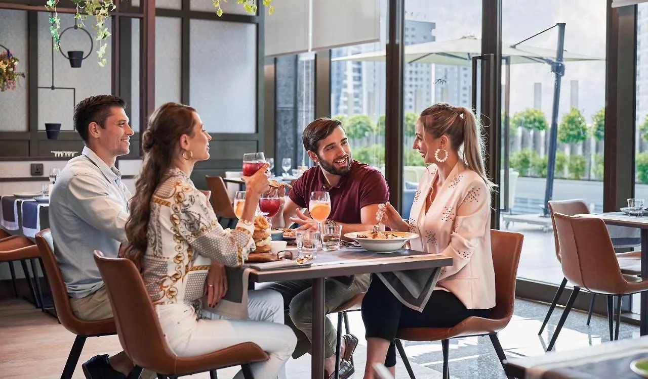 Revier Hotel - Dubaj 4*,