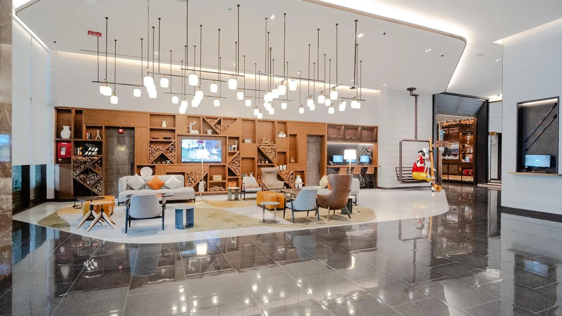Revier Hotel - Dubai 4*,